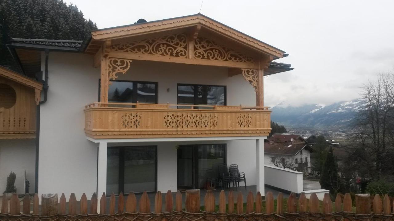 Landhaus & Apartment Taxach Ried im Zillertal Εξωτερικό φωτογραφία