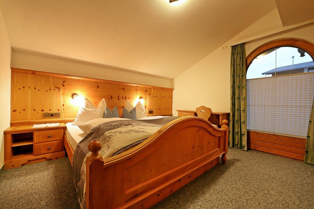 Landhaus & Apartment Taxach Ried im Zillertal Εξωτερικό φωτογραφία