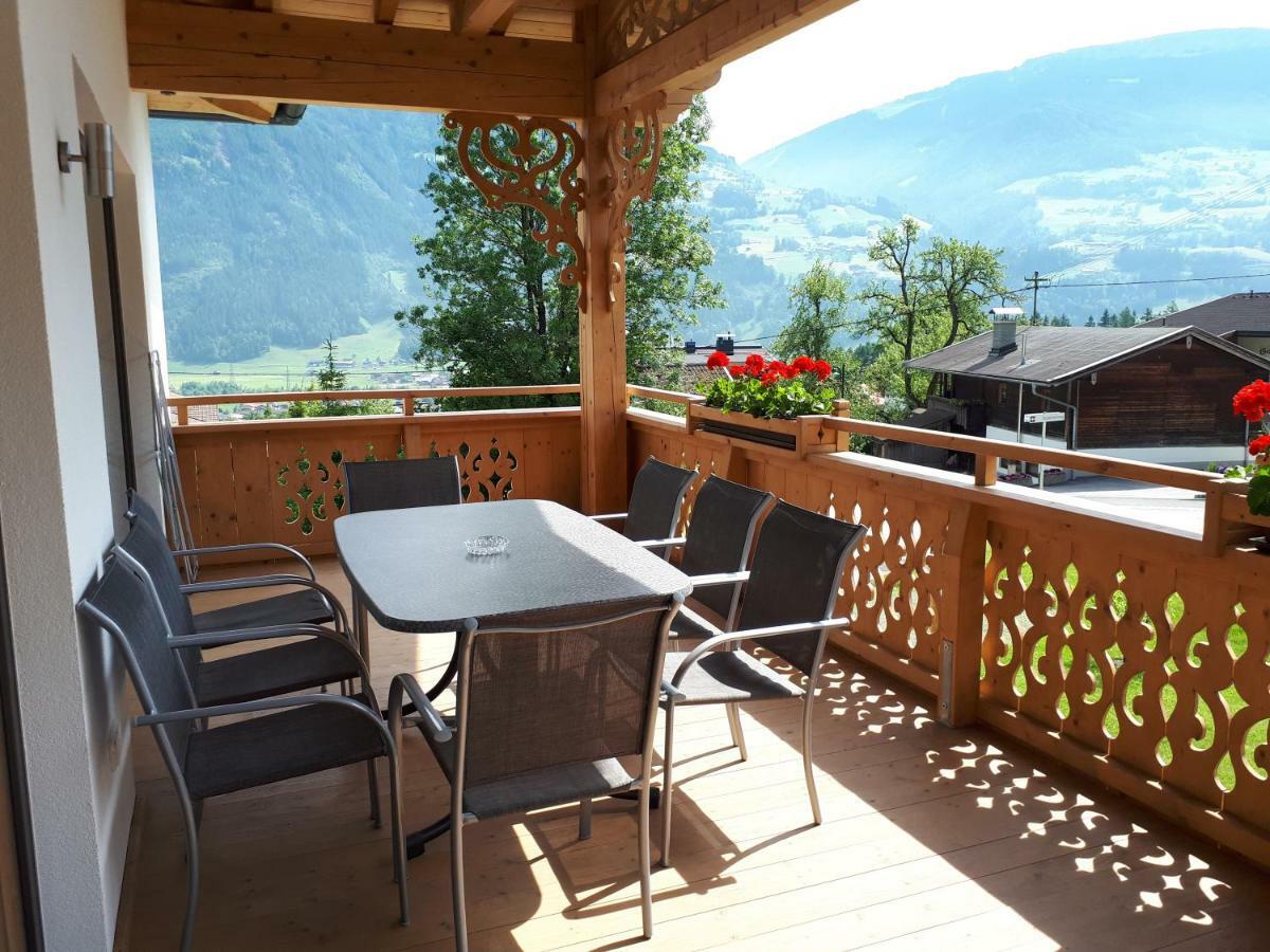 Landhaus & Apartment Taxach Ried im Zillertal Εξωτερικό φωτογραφία